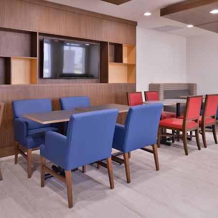 Holiday Inn Express Hotel And Suites Mesquite By Ihg Exteriör bild