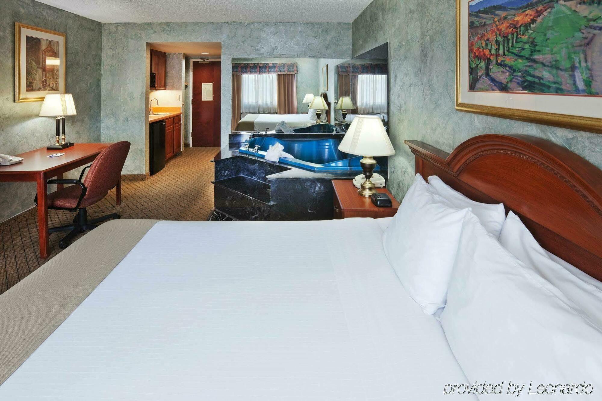 Holiday Inn Express Hotel And Suites Mesquite By Ihg Exteriör bild
